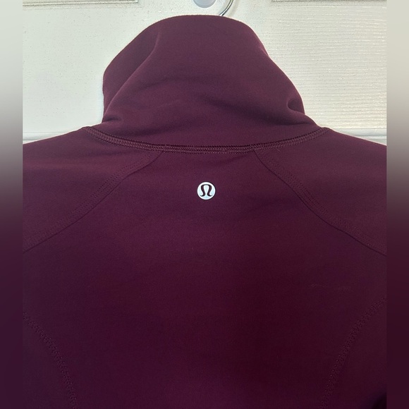 LULULEMON Nice Asana Jacket- Plum/ Size 6 - Picture 6 of 9